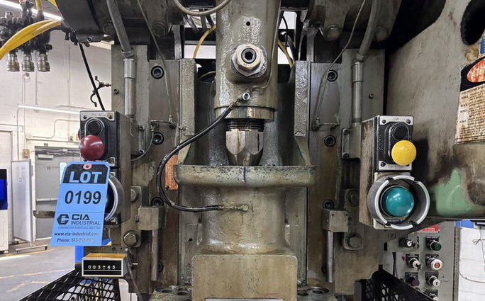 60 Ton BLISS C-60 OBI Press, 4 Str, 32 x 20 Bed, Air Clutch, Quik Learn